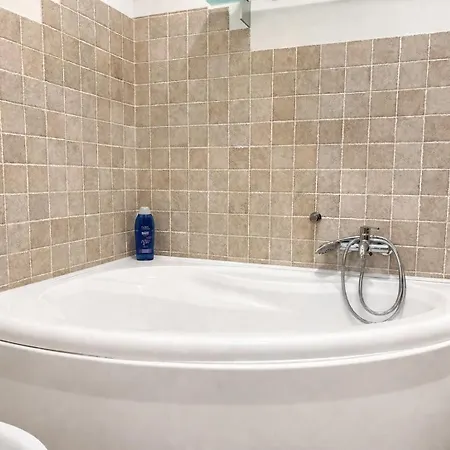 Veltro House - Ampio X6, Bagno Con Vasca In